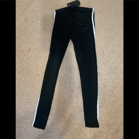 Nasty Gal Stripe High Waisted Leggings size Medium - Picture 11 of 12